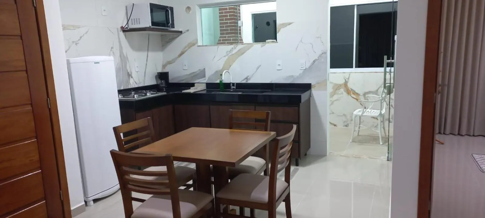 Apto 02 Suites Sol De Taperapuan 50 M Praia E Barraca Gaucho Porto Seguro Brazília